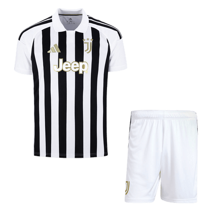 Juventus Koduvorm Jalgpallikomplekt 2026/27