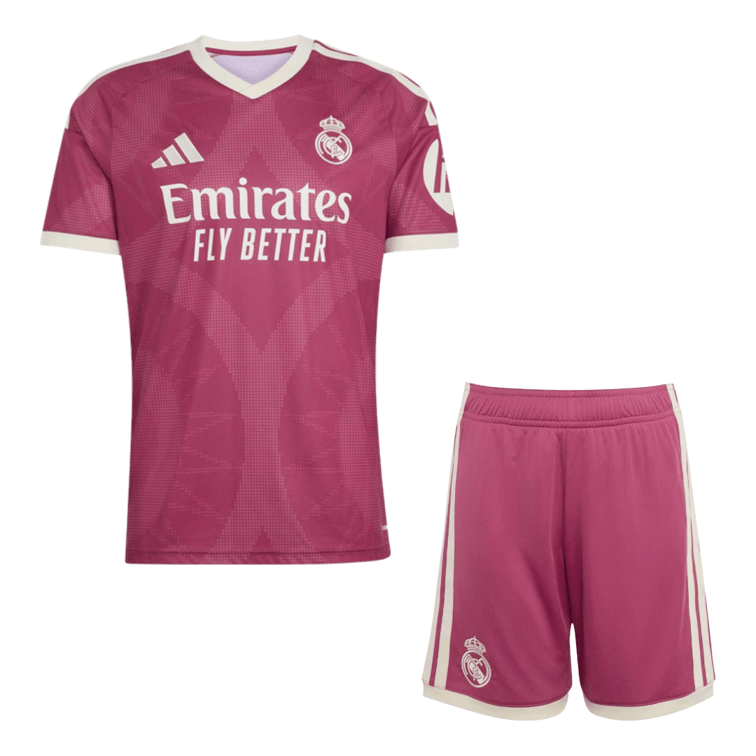 Madridi Real Kolmas Jalgpallikomplekt 2026/27