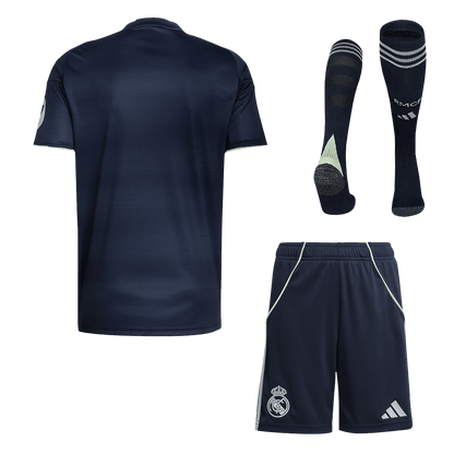 Madridi Real Võõrsilvorm Jalgpallikomplekt 2025/26 - Kvaliteetne